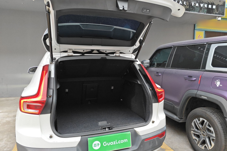 沃尔沃XC40 2021款 T4 四驱智远豪华版局部细节23