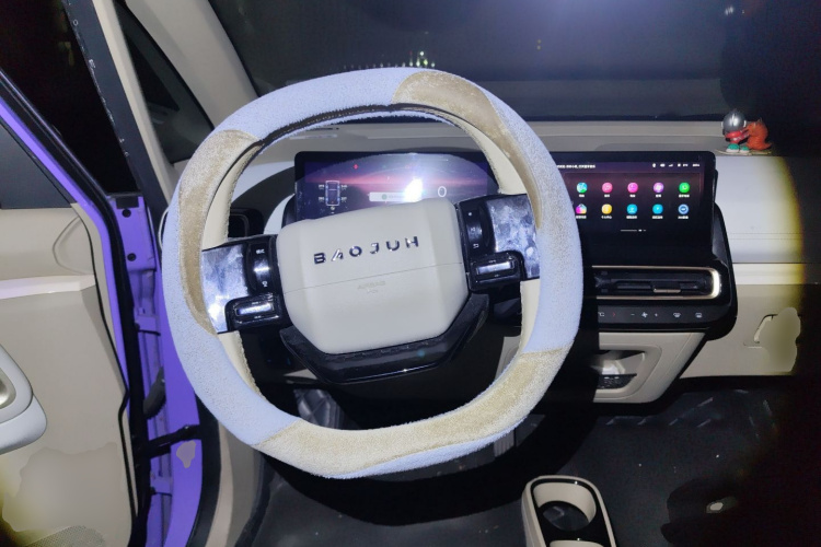 宝骏KiWi EV 2023款 大疆版 磷酸铁锂中控内饰13