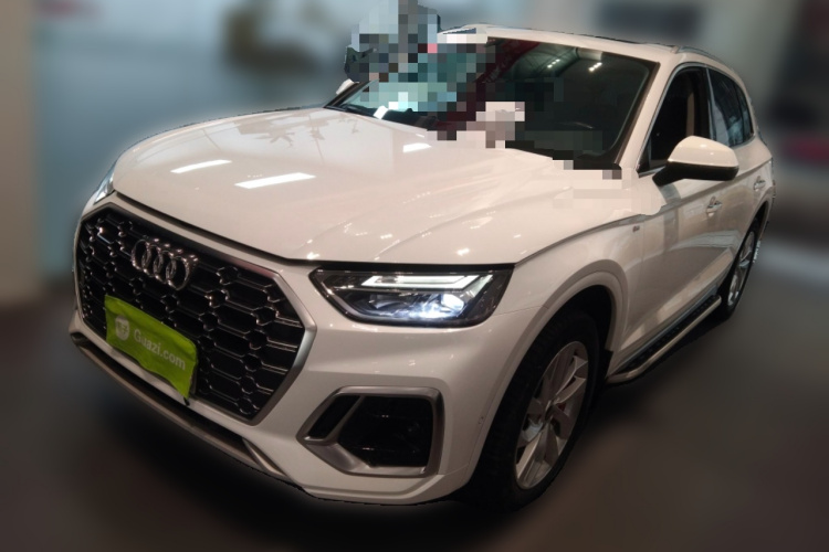 奥迪Q5L 2021款 40 TFSI 豪华动感型车身外观1