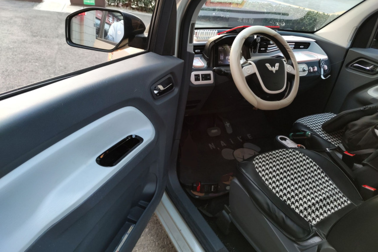 五菱汽车 宏光MINIEV 2022款 马卡龙臻享款 磷酸铁锂中控内饰20