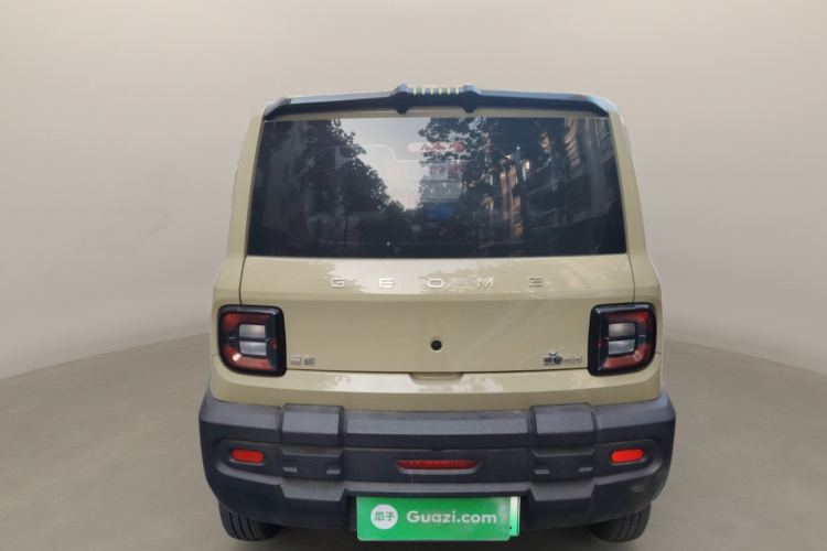 吉利银河 2025款 210km 熊猫骑士车身外观6