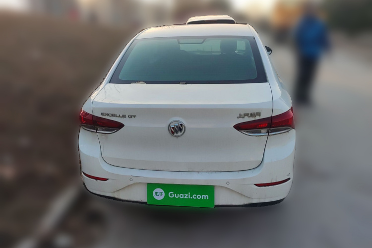 别克 英朗 2021款 改款 典范 1.5L 自动精英型车身外观6