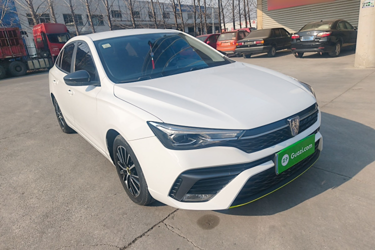 荣威i5 2021款 1.5L 手动铂金版车身外观3