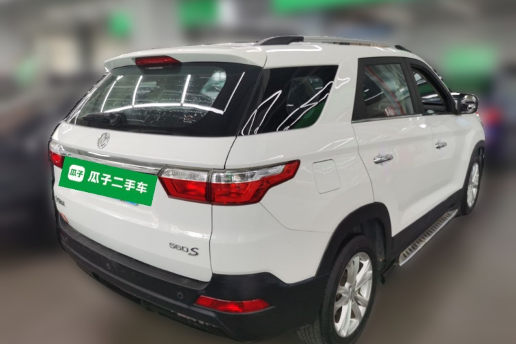 东风风光 风光S560 2018款 1.8L CVT都市型 7座车身外观7