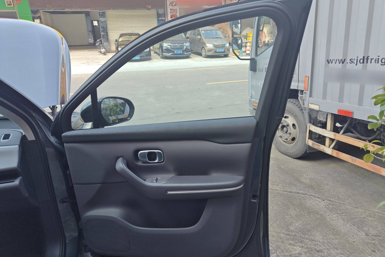 零跑汽车 零跑C10 2024款 210激光雷达版中控内饰7005