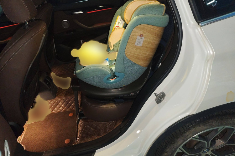 宝马X1 2022款 sDrive25Li 领先型中控内饰7004