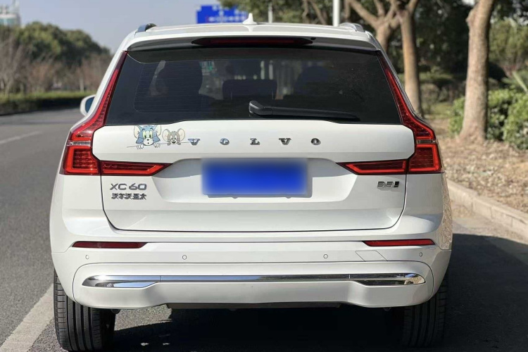 沃尔沃XC60 2024款 B5 四驱智远豪华版车身外观6005