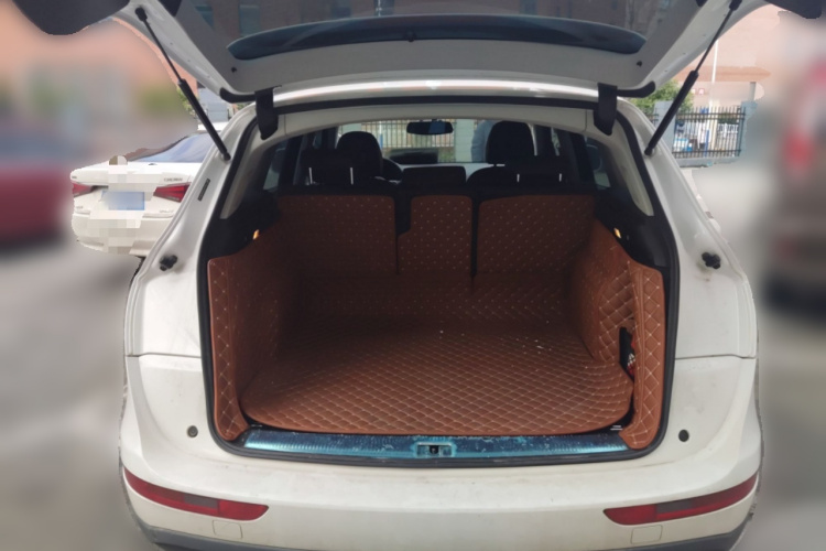 奥迪Q5 2013款 40 TFSI 舒适型局部细节23