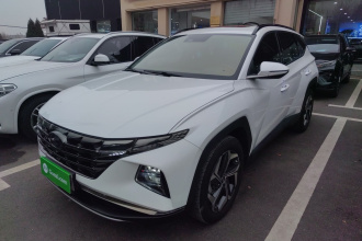 现代 2023款 途胜L 1.5T 自动两驱DLX豪华版