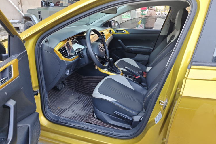 大众 Polo 2019款 Plus 1.5L 自动Beats潮酷版中控内饰20