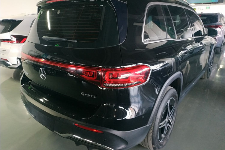 奔驰EQB 2022款 EQB 350 4MATIC 首发特别版车身外观6005