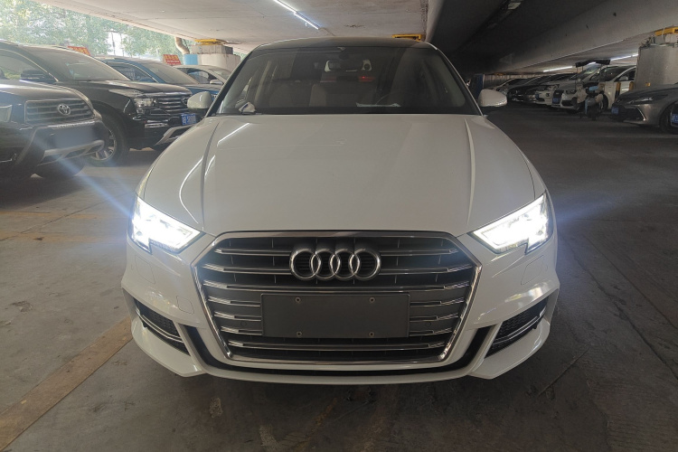 奥迪A3 2020款  Limousine 35 TFSI 运动型 国VI车身外观2