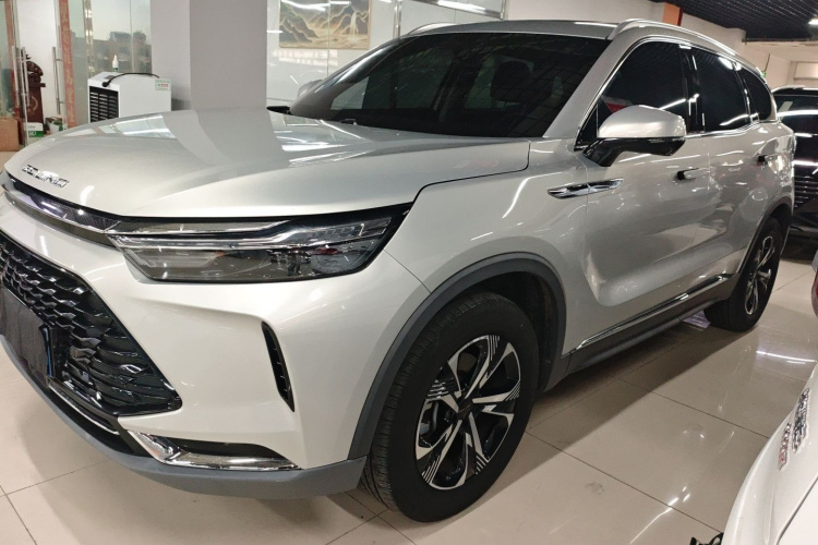 北京汽车 北京X7 2022款 1.5TD DCT致尚版车身外观4