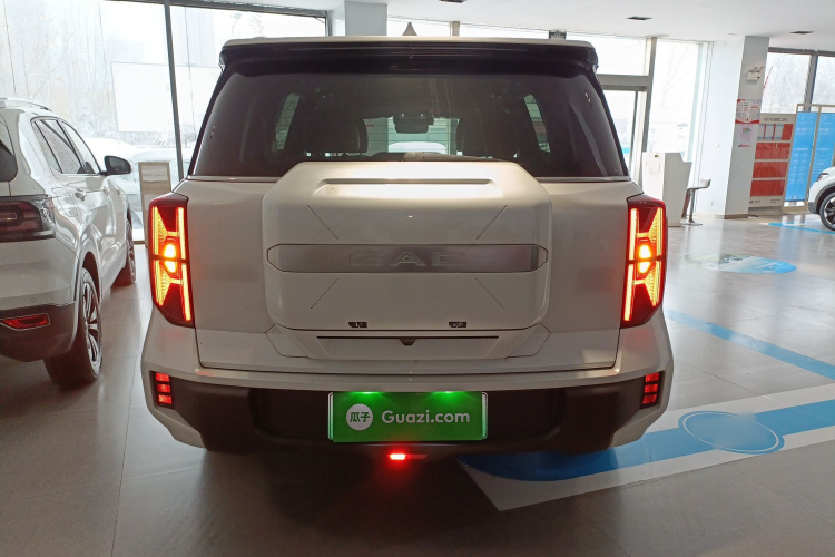 广汽传祺 传祺ES9 2024款 PHEV 143km 旅行者 Max车身外观6004