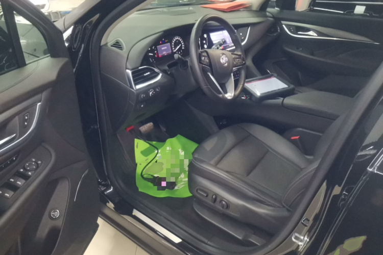 别克 昂科旗 2022款 652T 两驱尊贵型 7座中控内饰20