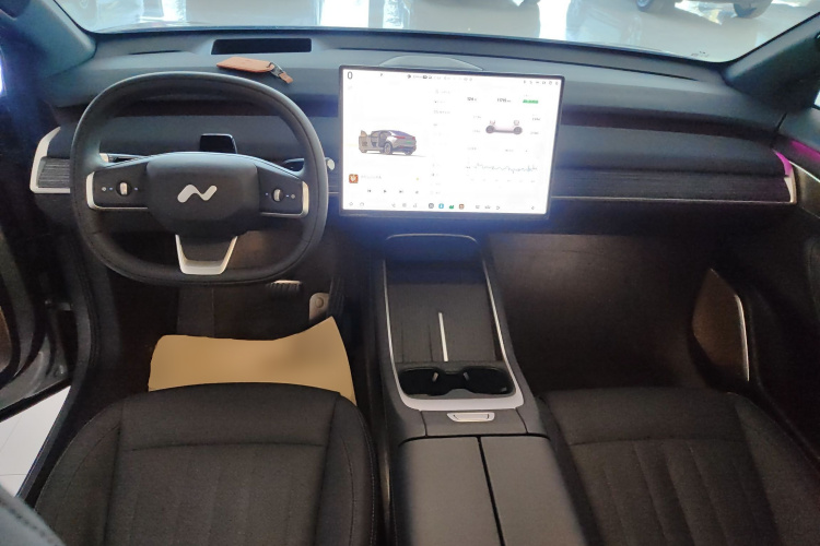 乐道L60 2024款 60kWh 后驱版中控内饰12