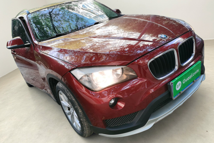 宝马X1 2014款 sDrive18i 时尚型车身外观3