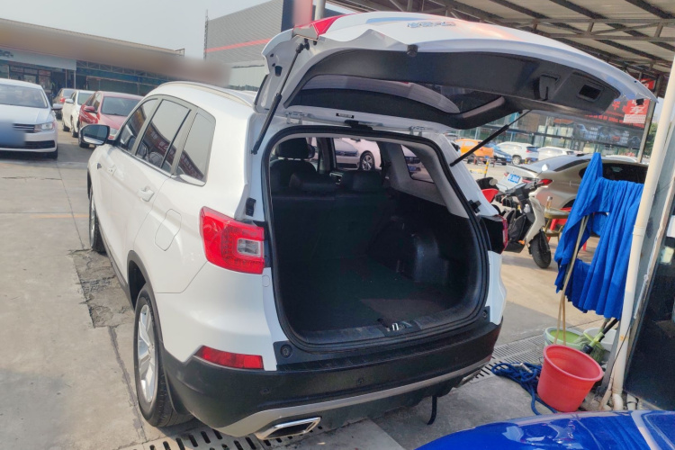 长安CS75 2016款 1.8T 自动精英型 国V机舱底盘23