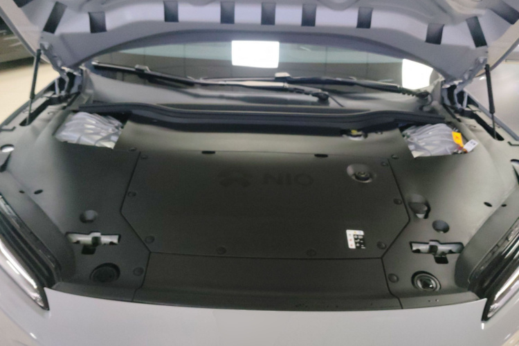 蔚来ET5T 2023款 75kWh Touring机舱底盘24