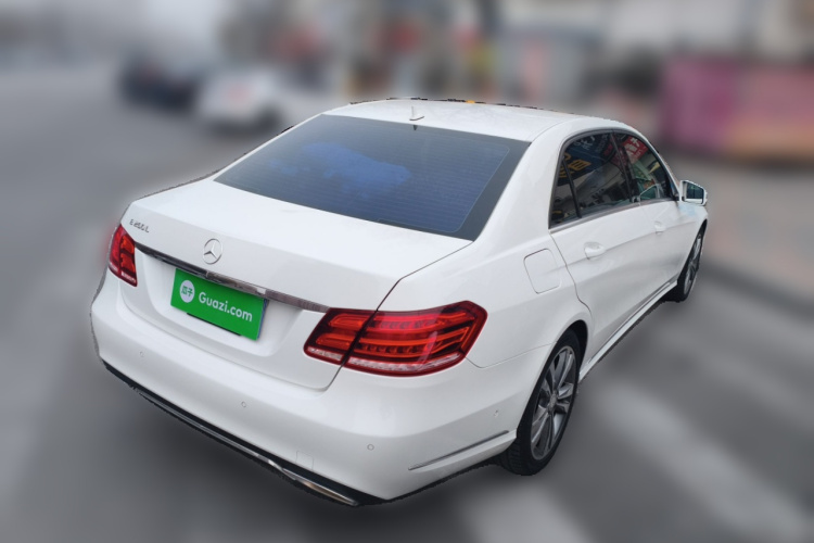 奔驰E级 2015款 E 180 L 运动型车身外观6005