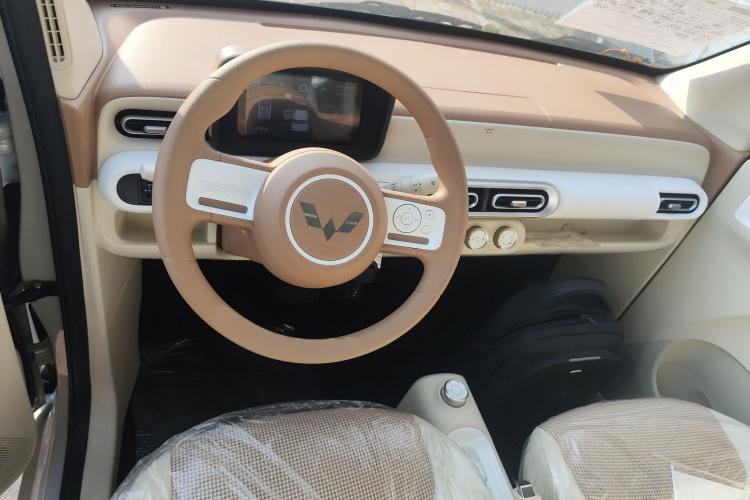 五菱汽车 宏光MINIEV 2024款 第三代 215km 青春版中控内饰12