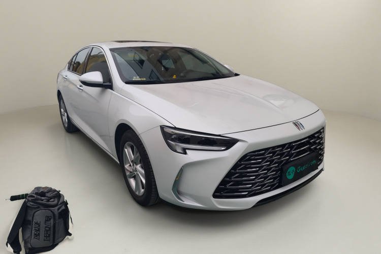 别克 君威 2024款 25T 超享版车身外观3