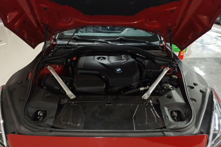 宝马Z4 2019款 sDrive 25i M运动套装机舱底盘24
