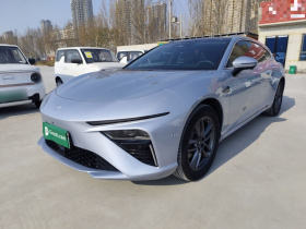 哪吒汽车 哪吒S猎装 2024款 增程300 标准版