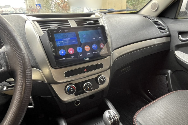 吉利汽车 吉利GX7 2015款 经典版 1.8L 手动精英型 国V局部细节16