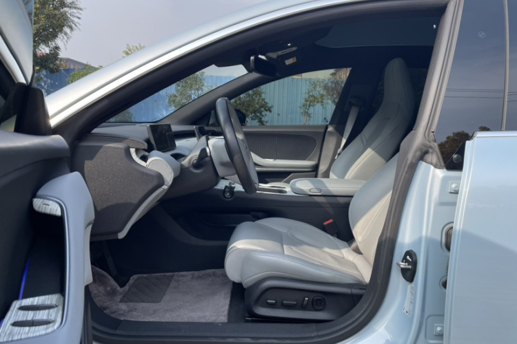 蔚来ET5T 2023款 75kWh Touring中控内饰7001