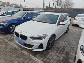 宝马1系 2021款 120i M运动版