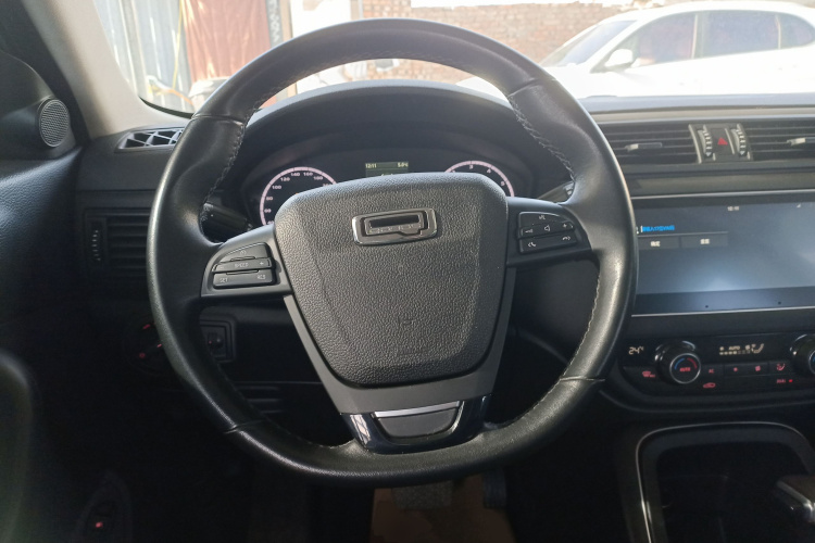 观致5 2018款 改款 1.6T 自动领先型中控内饰13