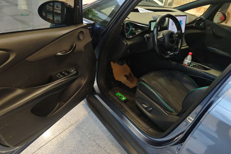 比亚迪 海豚 2023款 401km 骑士版中控内饰20