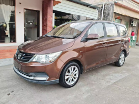 宝骏730 2016款 改款 1.5L 手动标准型 7座 国V