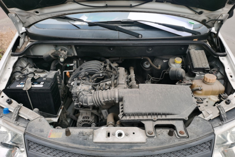 五菱汽车 五菱宏光 2015款 1.2L S 基本型国V局部细节24