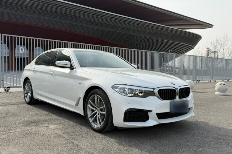 宝马5系 2020款 525Li M运动套装车身外观6005