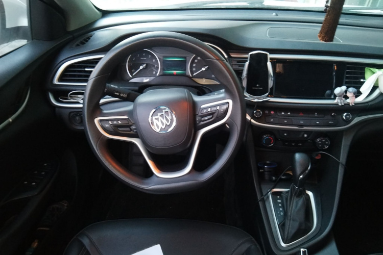 别克 英朗 2021款 改款 典范 1.5L 自动精英型局部细节13