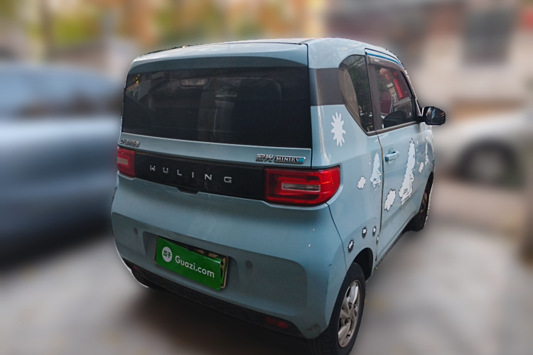 五菱汽车 宏光MINIEV 2020款 自在款 磷酸铁锂车身外观6005