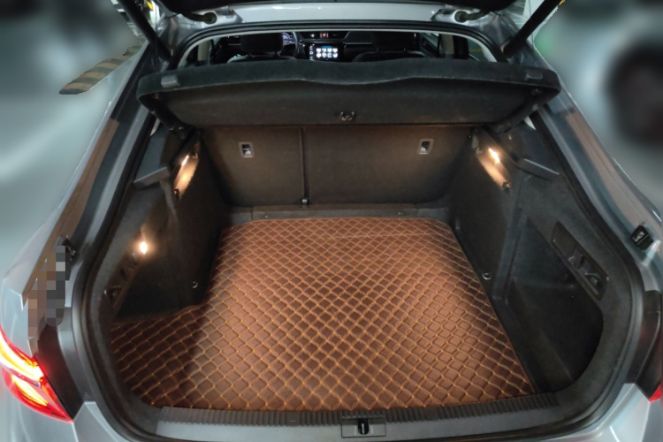 斯柯达 速派 2019款 TSI330 DSG豪华版局部细节23