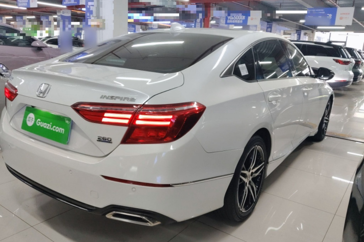 本田 英仕派 2022款 260TURBO 精悦版车身外观7