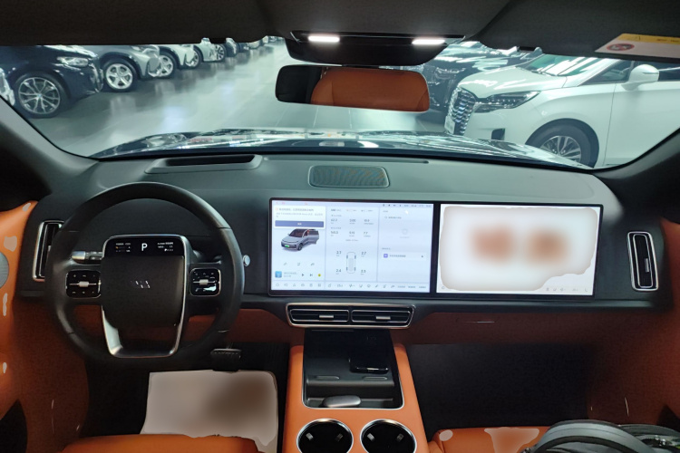 理想汽车 理想L9 2022款 Max中控内饰7002