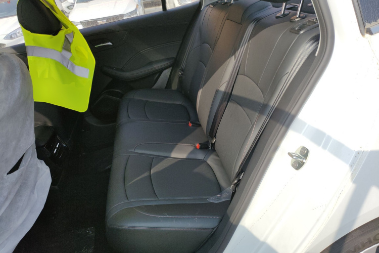 荣威i5 2026款 1.5L CVT豪华版中控内饰21