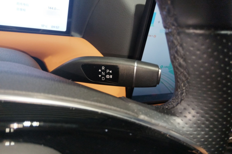 小鹏G9 2022款 702 Pro局部细节18