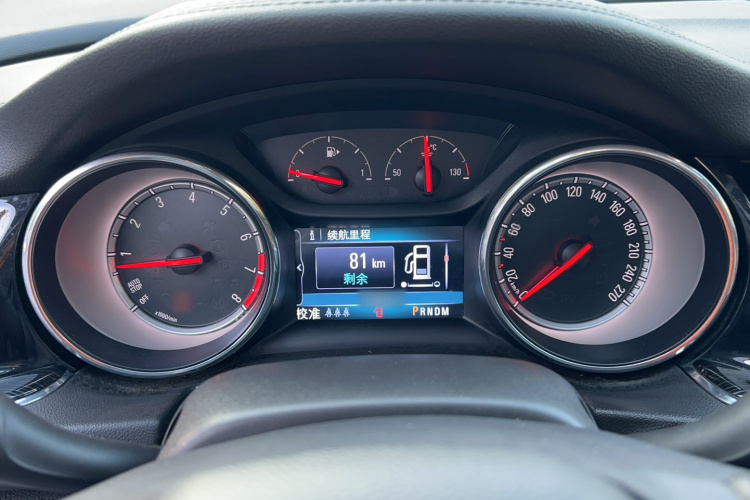 别克 君威 2019款 20T 精英型 国VI局部细节14