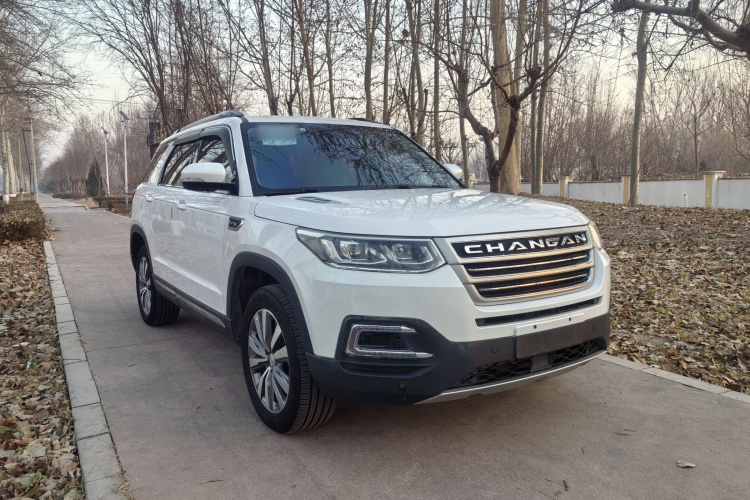 长安CS95 2017款 2.0T 两驱智途版车身外观6002