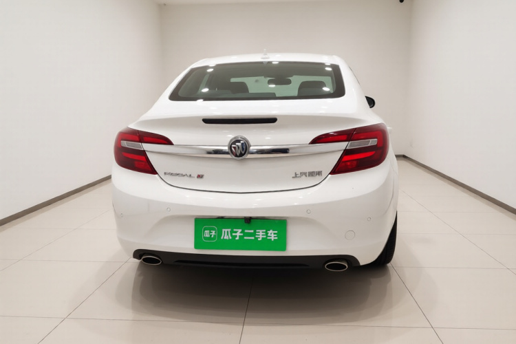 别克 君威 2015款 1.6T 精英技术型车身外观6