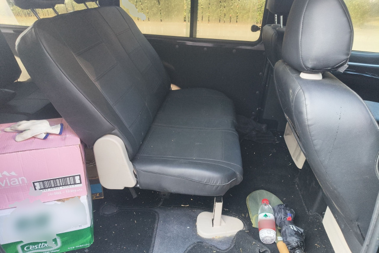 东风风行 菱智 2024款 M5L 1.5T 手动基本型 7座中控内饰21