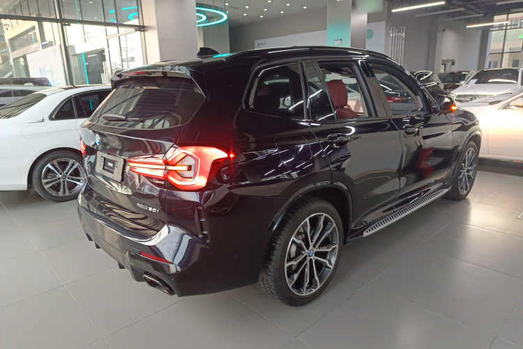 宝马X3 2022款 改款 xDrive30i 领先型 M曜夜套装车身外观6005
