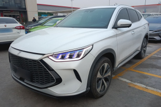 比亚迪 宋PLUS新能源 2021款 DM-i 51KM 尊荣型