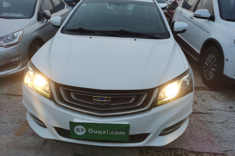 吉利汽车 帝豪 2017款 三厢百万款 1.5L 手动向上版车身外观2